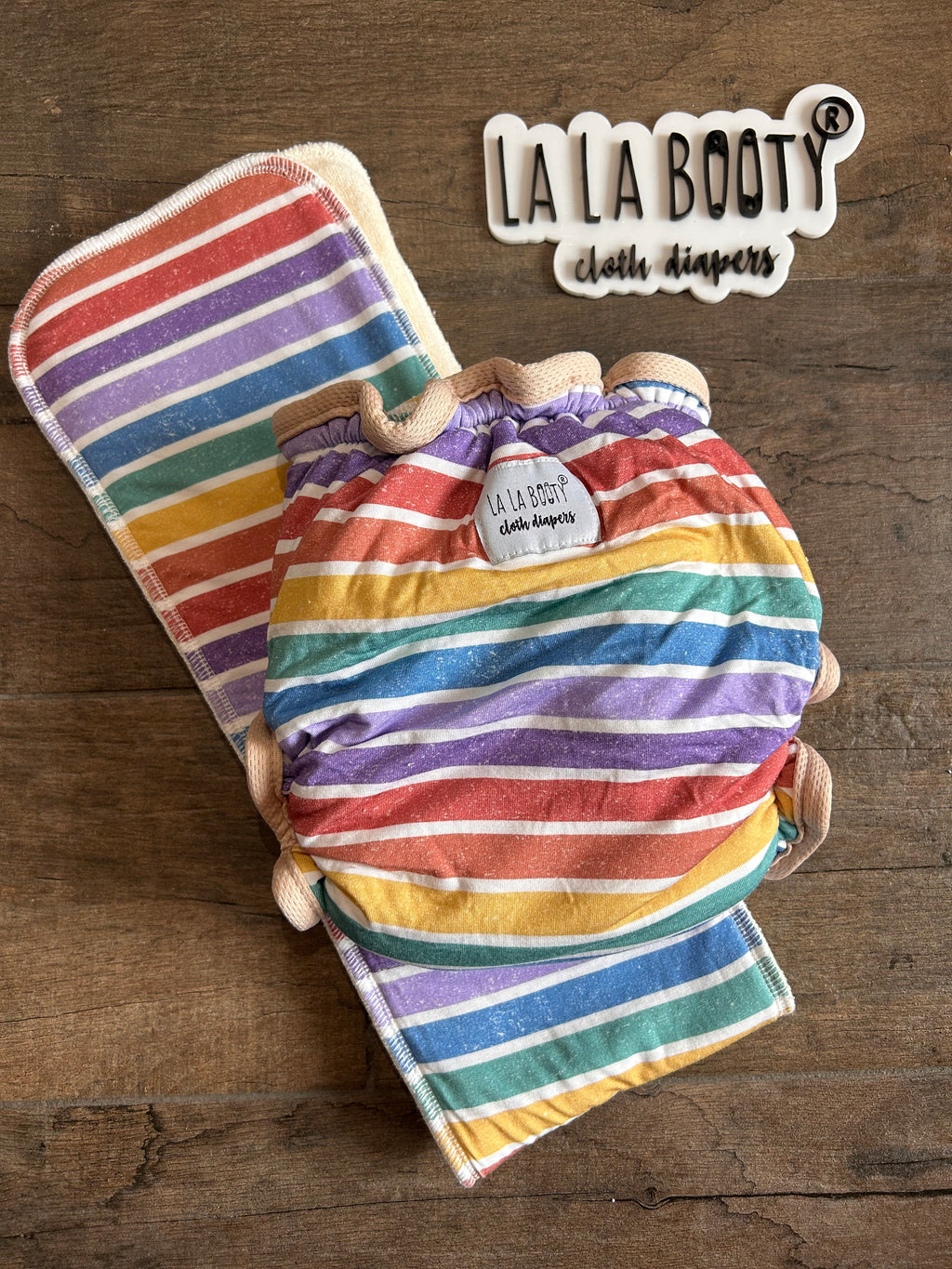 Lumi Print Fluffluxe Middlest Fitted Diaper (9-40lbs)