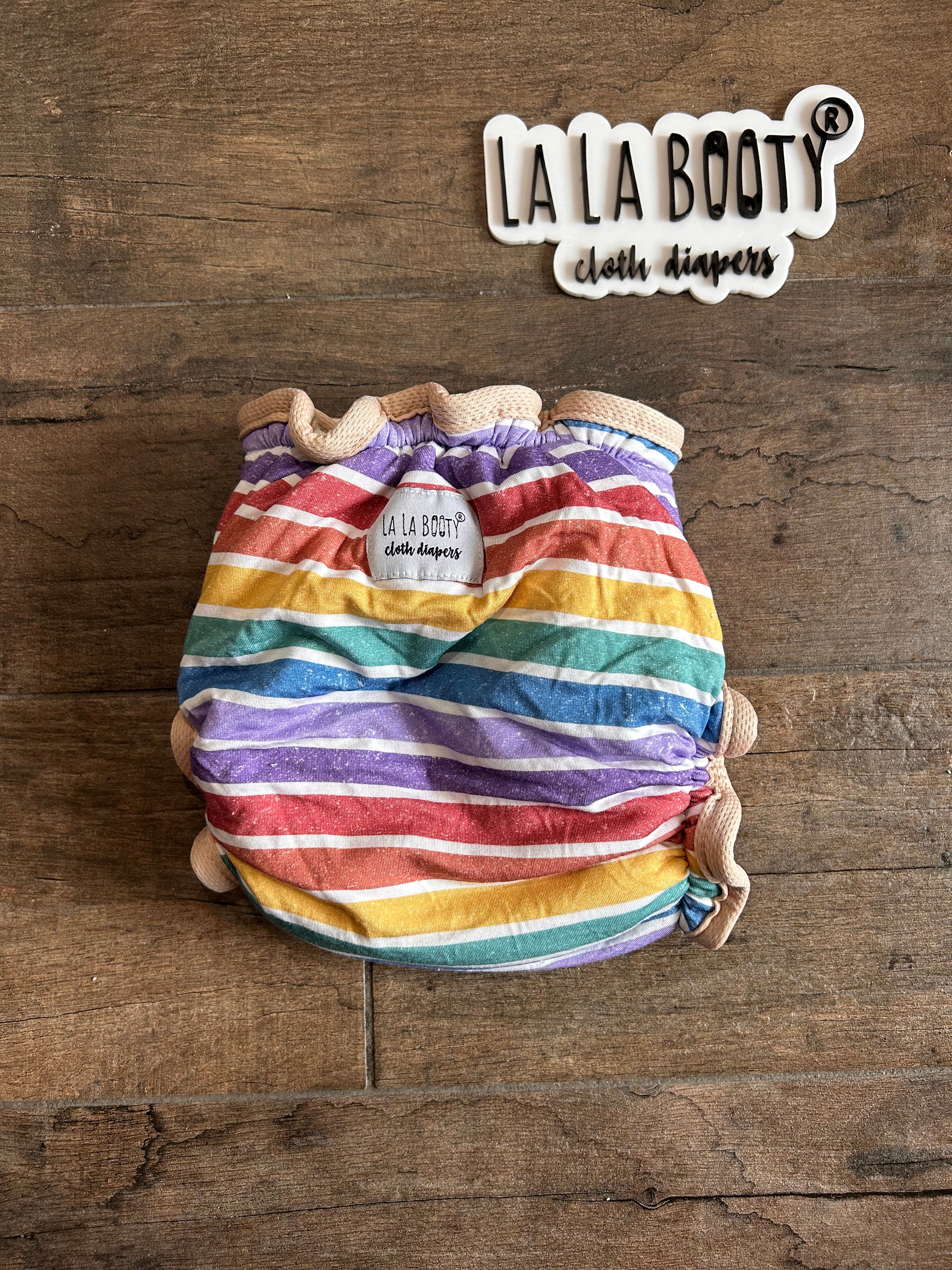 Lumi Print Fluffluxe Middlest Fitted Diaper (9-40lbs)