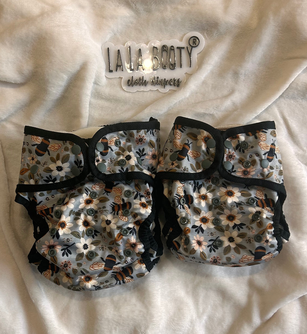 April '25 Print Cover Diapers Middlest and Maximest Flex Sizing