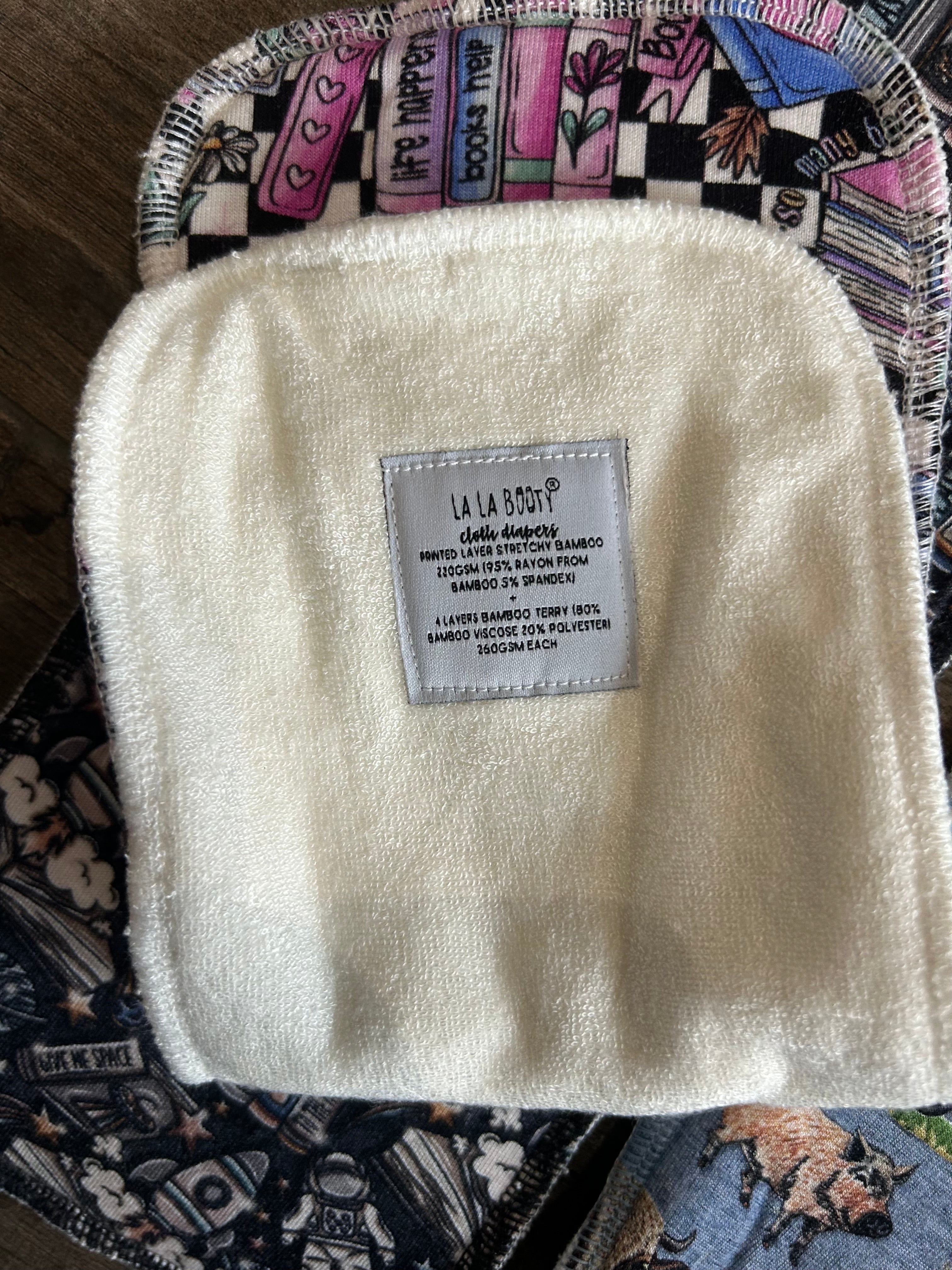 Bookish Print Cover Littlest (Up to 15lbs) - All in Two Style