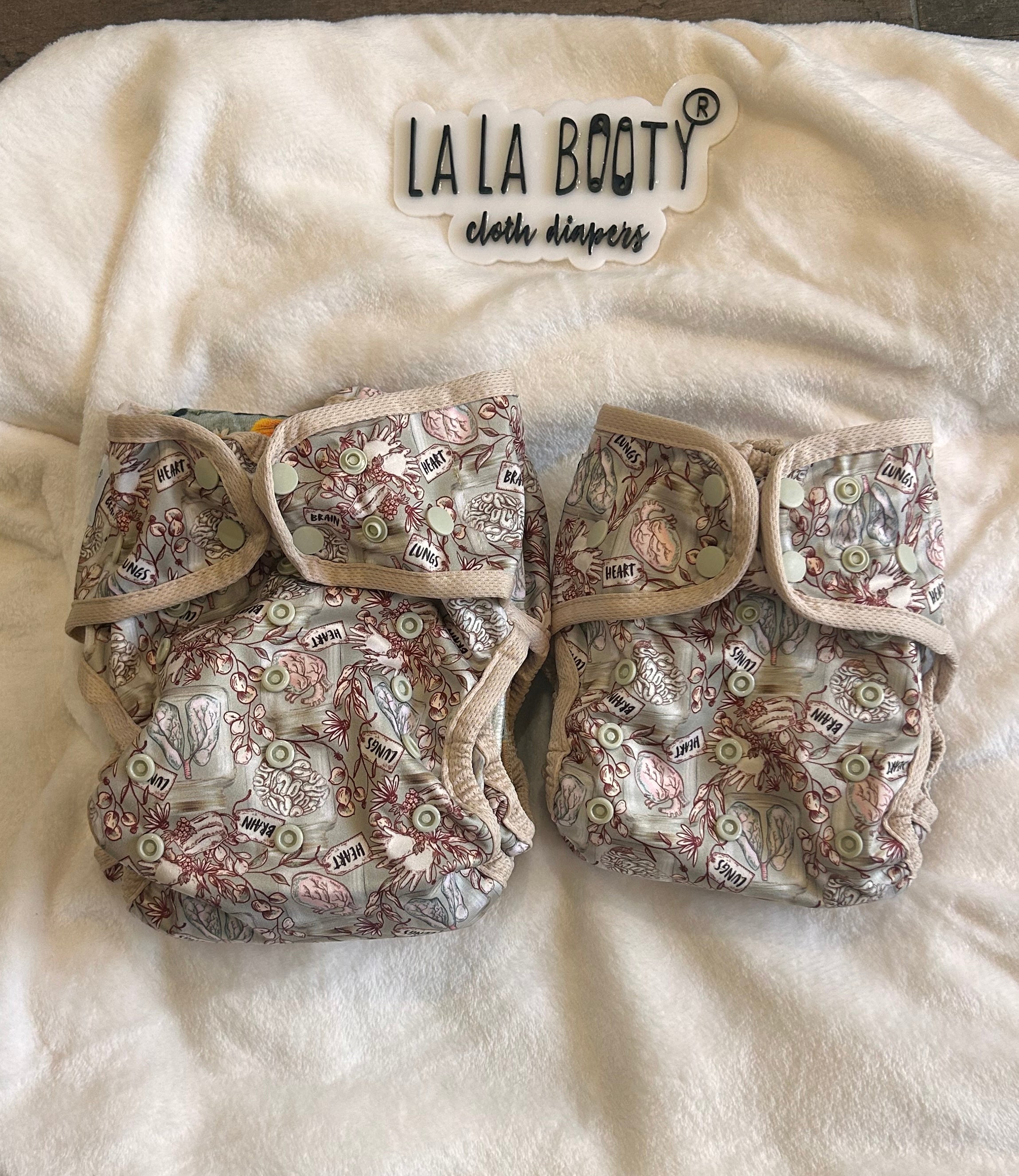 April '25 Print Cover Diapers Middlest and Maximest Flex Sizing