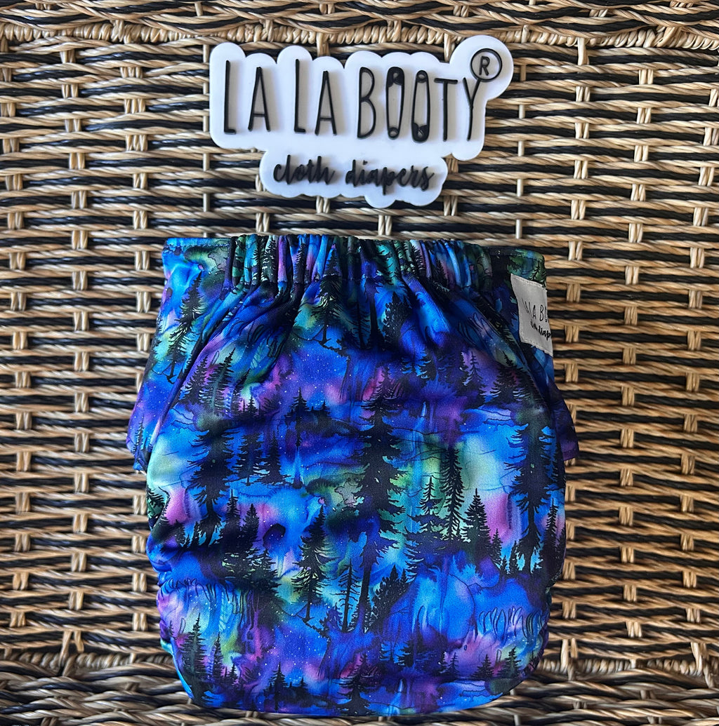 Wind Print Pocket Diaper Middlest and Maximest Flex Sizing