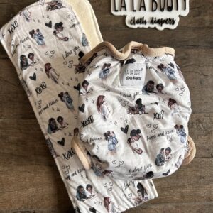 Mama's Love Print Fluffluxe Middlest Fitted Diaper (9-40lbs)